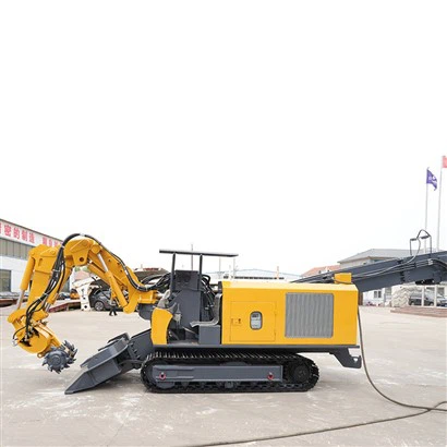 Mesin Penggilingan Untuk Tambang Batubara Dilengkapi Dengan Quick Coupler, Dan Bucket Serta Kepala Penggilingan Dapat Dipertukarkan Selama Penerobosan Batu